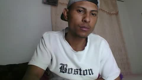 Sexy leon online show from February 2026 06:00:02 PM