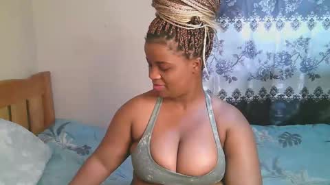 sexylucy33 online show from February 2026 01:53:02 PM