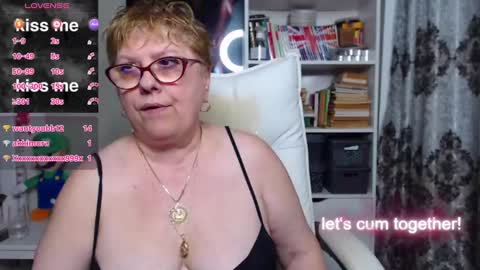 sexylynette4u online show from February 2025 01:52:01 PM