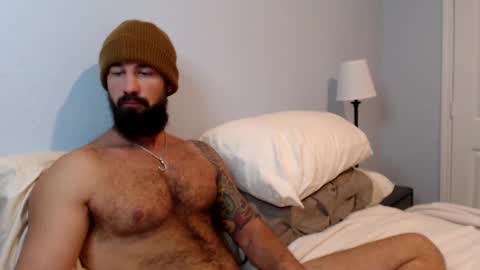 Snapshot of sexymanmk26 chatting on December 2024 02:22:02 PM lets go private im ready to play pvt cum online show from December 2024 02:22:02 PM