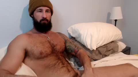 Snapshot of sexymanmk26 chatting on December 2024 10:36:02 PM lets go private im ready to play pvt cum online show from December 2024 10:36:02 PM