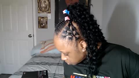 SexyMona online show from October 2025 05:44:01 PM