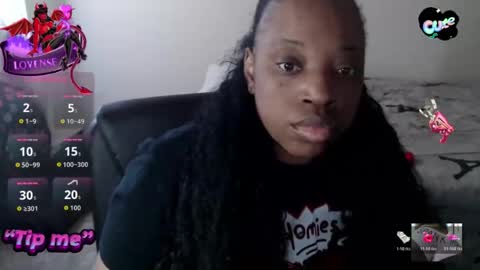 SexyMona online show from December 2025 06:57:02 PM