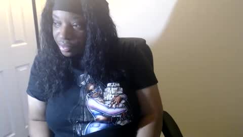 Snapshot of sexymona1218 chatting on February 2026 05:59:01 AM SexyMona online show from February 2026 05:59:01 AM