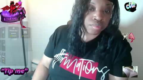 Snapshot of sexymona1218 chatting on February 2026 05:08:02 AM SexyMona online show from February 2026 05:08:02 AM