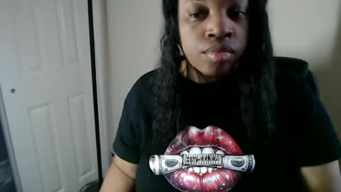 Snapshot of sexymona1218 chatting on February 2026 04:18:01 PM SexyMona online show from February 2026 04:18:01 PM