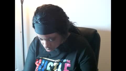 Snapshot of sexymona1218 chatting on March 2026 07:26:02 AM SexyMona online show from March 2026 07:26:02 AM