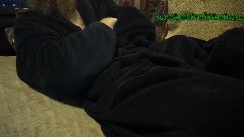 Sexymountainman420 online show from January 2025 10:49:02 PM