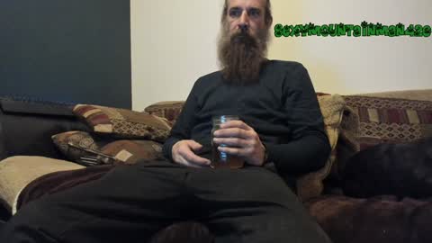Sexymountainman420 online show from January 2025 04:20:01 AM