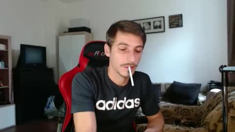 Snapshot of sexymuscle26 chatting on October 2025 08:40:02 AM Adrian online show from October 2025 08:40:02 AM