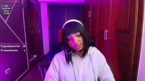 N A F online show from January 2025 10:25:02 PM