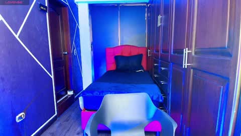 N A F online show from January 2025 07:07:02 PM