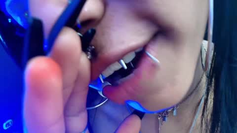 N A F online show from January 2025 09:15:02 PM