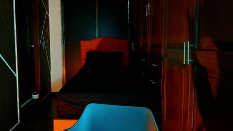 N A F online show from March 2025 08:00:01 PM