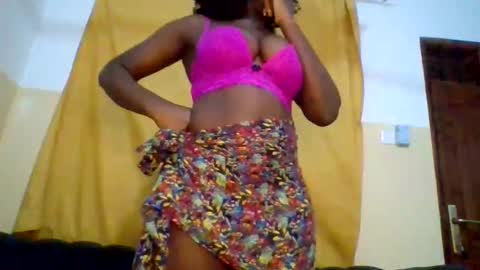 Snapshot of sexynatasha46 chatting on February 2025 12:11:02 PM natasha online show from February 2025 12:11:02 PM