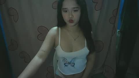 RACHELLE online show from November 2025 09:03:01 AM