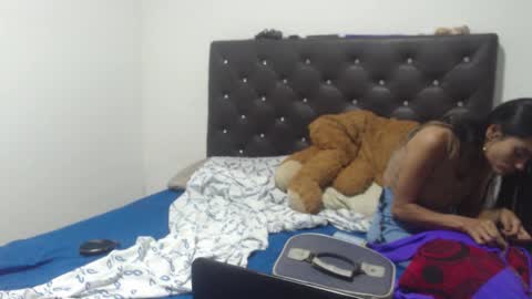 Snapshot of sexypasion28 chatting on February 2026 12:27:01 PM sexypasion28 online show from February 2026 12:27:01 PM