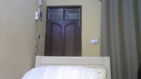 Lee online show from March 2025 12:05:02 PM