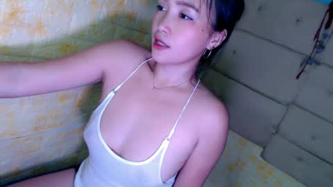 Snapshot of sexypinaymiya chatting on January 2025 03:35:01 AM Miyah online show from January 2025 03:35:01 AM