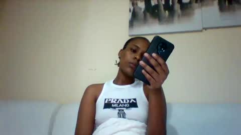 DOVY ACHIENG online show from October 2025 12:32:01 AM