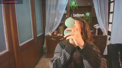 Snapshot of sexyrachel_ chatting on May 2026 12:11:02 PM R A C H E L online show from May 2026 12:11:02 PM