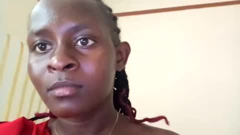 Snapshot of sexyreddebony chatting on December 2024 12:38:01 PM sexyreddebony online show from December 2024 12:38:01 PM