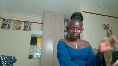 Snapshot of sexyreddebony chatting on December 2024 11:41:02 AM sexyreddebony online show from December 2024 11:41:02 AM