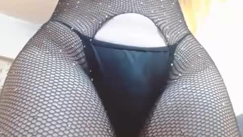 Snapshot of sexysafiravenus chatting on June 2026 08:58:01 PM Venus Independent Model online show from June 2026 08:58:01 PM
