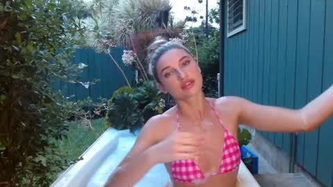 Squriting serenah online show from May 2026 04:40:02 AM
