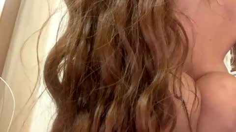 Anya online show from January 2025 08:09:01 PM