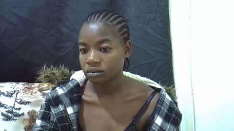 Snapshot of sexyshaz22 chatting on February 2026 02:52:02 AM sexyshaz22 online show from February 2026 02:52:02 AM