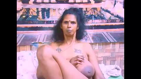 sexyva4u2luv online show from September 2025 01:43:02 PM