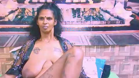 sexyva4u2luv online show from September 2025 01:55:01 PM