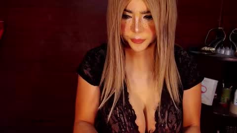 Snapshot of sexywebcamdoll chatting on December 2024 02:25:02 AM Audrey Maristela online show from December 2024 02:25:02 AM