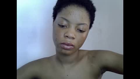 sexyxpeach online show from February 2026 01:44:01 PM