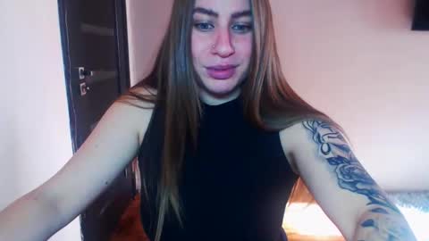 Yuliia online show from October 2025 11:22:01 AM