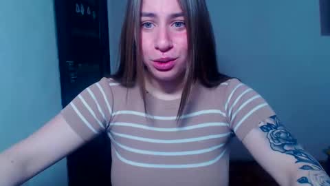 Yuliia online show from April 2026 06:19:02 AM