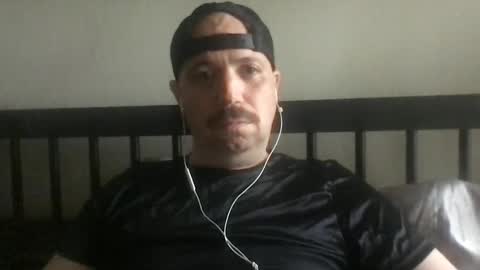 Snapshot of sfgiants1982 chatting on October 2025 10:50:02 PM sfgiants1982 online show from October 2025 10:50:02 PM