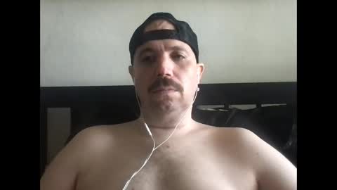 Snapshot of sfgiants1982 chatting on October 2025 09:02:01 PM sfgiants1982 online show from October 2025 09:02:01 PM