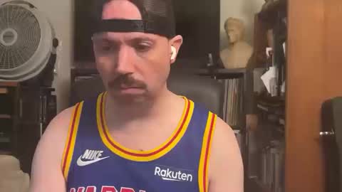 Snapshot of sfgiants1982 chatting on October 2025 12:25:01 AM sfgiants1982 online show from October 2025 12:25:01 AM