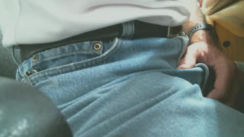 Bruce online show from December 2024 10:23:01 PM