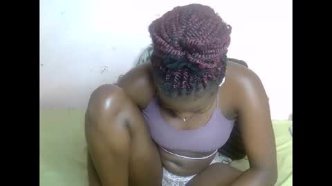 Snapshot of shaa_loon chatting on February 2026 11:55:01 AM shaa_loon online show from February 2026 11:55:01 AM