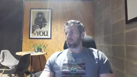 shad0w_hunter online show from December 2024 11:46:02 PM