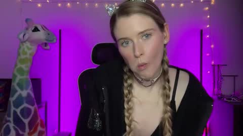 shadebabe online show from December 2024 08:23:02 AM