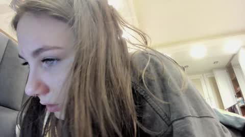 shadow_raffi online show from December 2024 01:26:02 AM