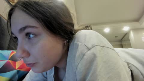 shadow_raffi online show from February 2025 02:27:02 AM