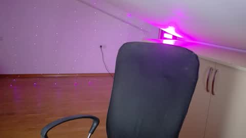 Snapshot of shadow_strikere chatting on October 2025 09:49:01 AM Aya online show from October 2025 09:49:01 AM