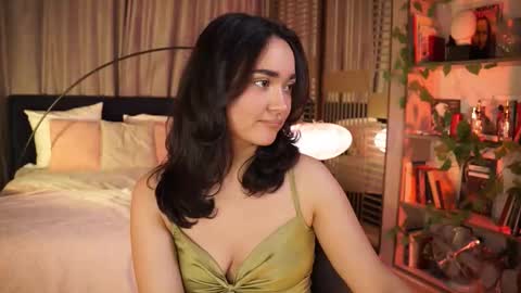 Lily  online show from November 2025 04:50:01 PM