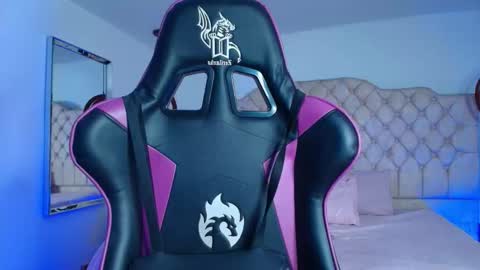 shadowlune online show from March 2026 08:01:01 PM