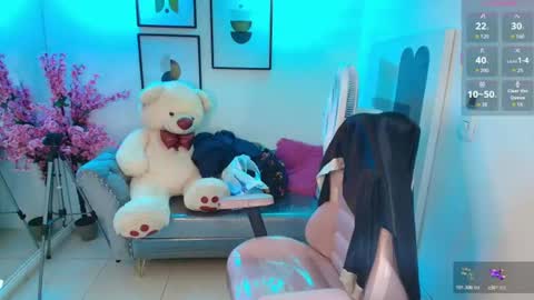 Snapshot of shady_bug chatting on June 2026 07:27:01 PM Shady online show from June 2026 07:27:01 PM